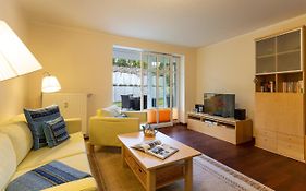 Haus Caspar David In Strandnaehe Und Zentrumsnah
